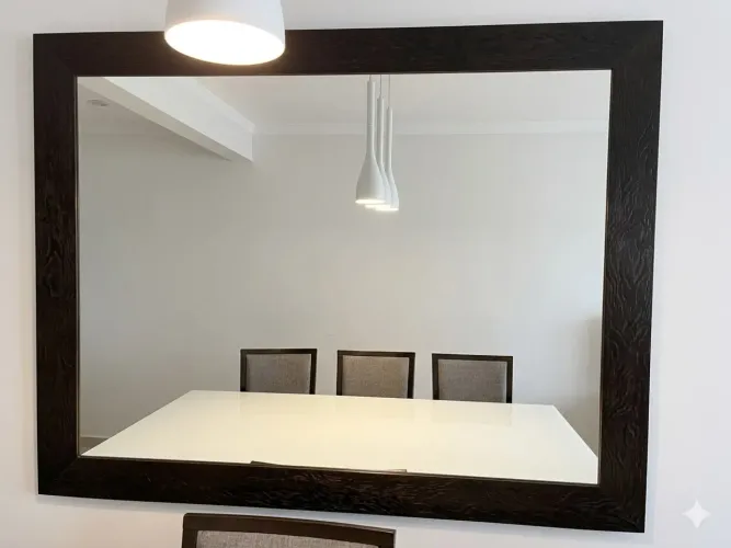 Espelho com moldura 1,10 X 1,40m