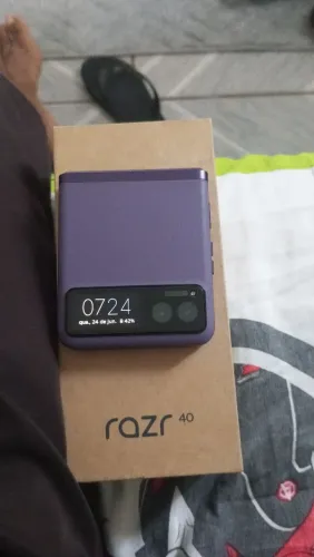 Motorola RAZR 40