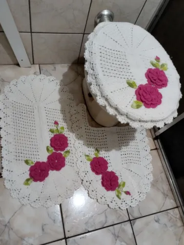 Jogo de banheiro de crochê