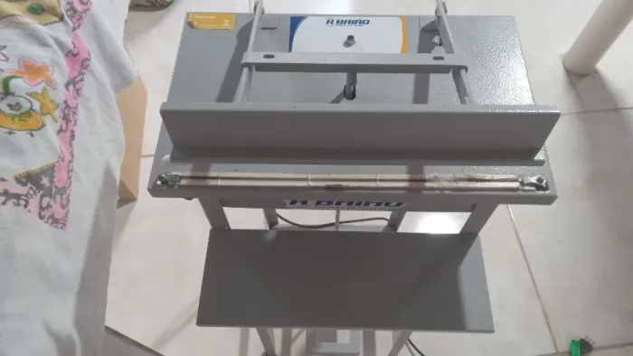 Maquina seladora