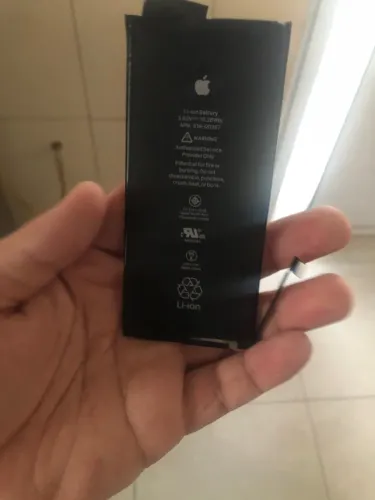 Bateria original iPhone 8 plus 60% de saúde