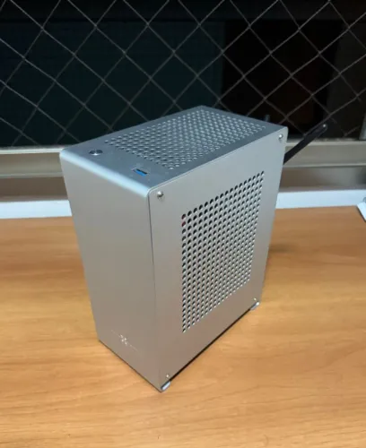 Mini Computador Gamer ITX - GTX 1660TI + Ryzen 5 3600 + 16GB RAM + 2TB