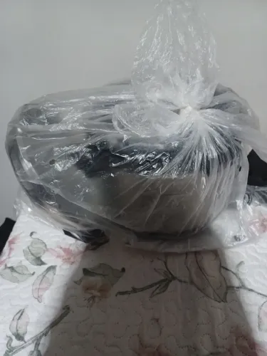 Panela de pressão elétrica nunca usada só retirada da caixa por questão demudança
