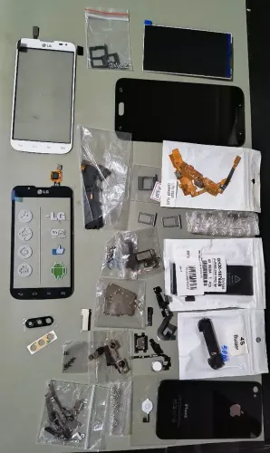 Lote de peças de Celulares