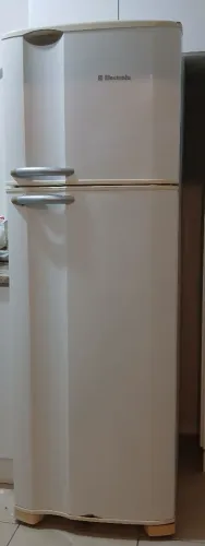 Vendo Geladeira Brastemp *