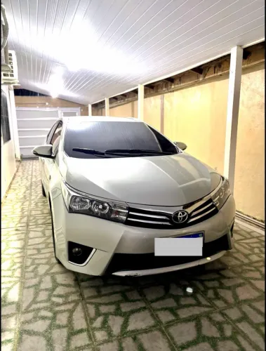 Toyota Corolla GLI 1.8 Flex 16V Aut. 2015