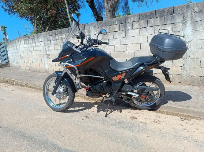 NH 300 com 25 mil rodado 
