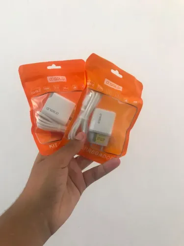 Kit carregador + cabo V8 e iPhone 3.1A novo