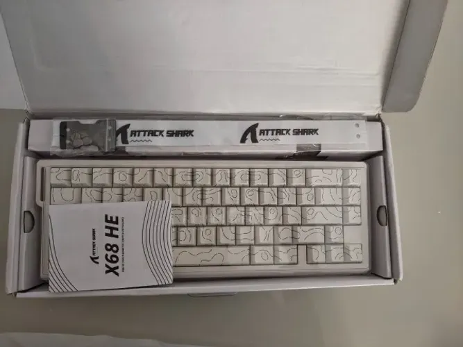 Teclado Magnetico Attack Shark X68HE - Branco - Novo/Sem Uso