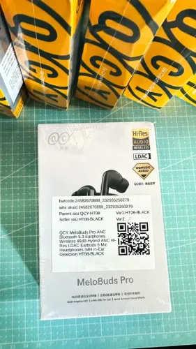 Fones De Ouvido QCY HT08 Melobuds Pro Bluetooth 5.3 IPX5 Som 360º Hi-Fi PRETO LACRADO