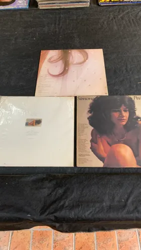 Simone em Vinil, 3 LPs 