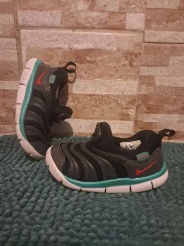 Tênis Nike, infantil. Original! Tamanho 25. Semi-novo!