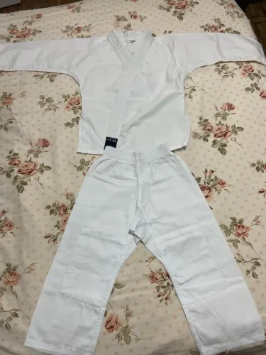 Kimono infantil usado