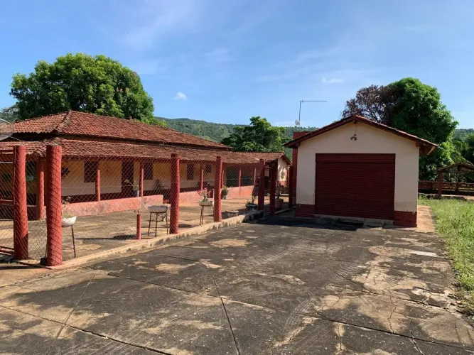 Fazenda a 37 km de Jussara excelente , município santa fé de goias
