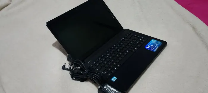 Notebook core i3 hd 500 4gb ler o anúncio 