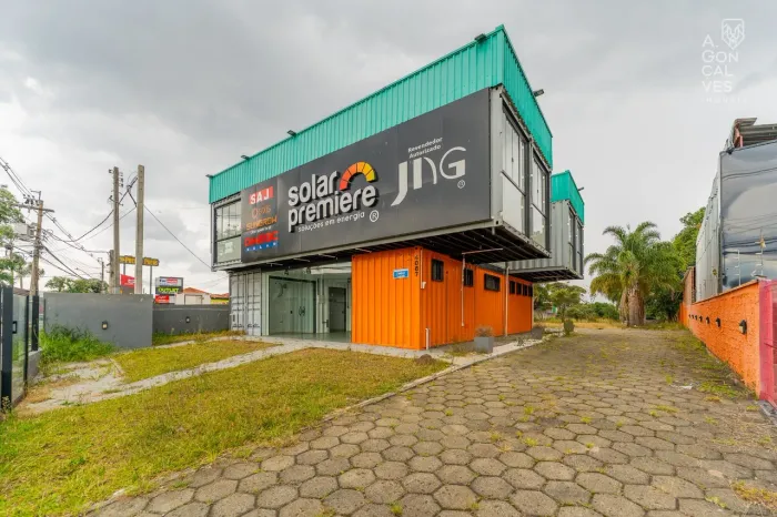 Loja Comercial, amplo estacionamento, São Brás, Curitiba.