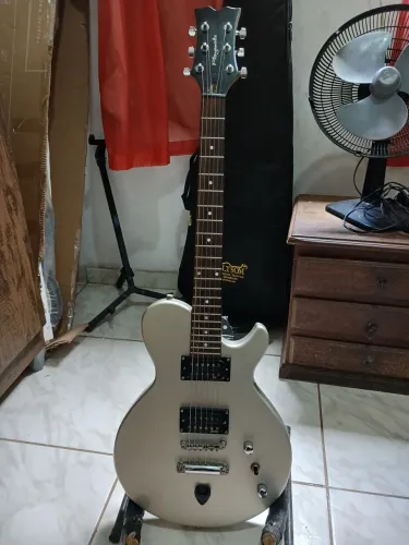 Guitarra Dean