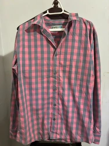 Camisa social quadriculada