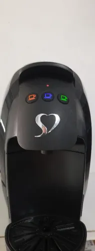 Cafeteira expressa de cápsulas
