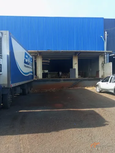 BARRACÃO 1000m² | INDUSTRIAL/COMERCIAL.