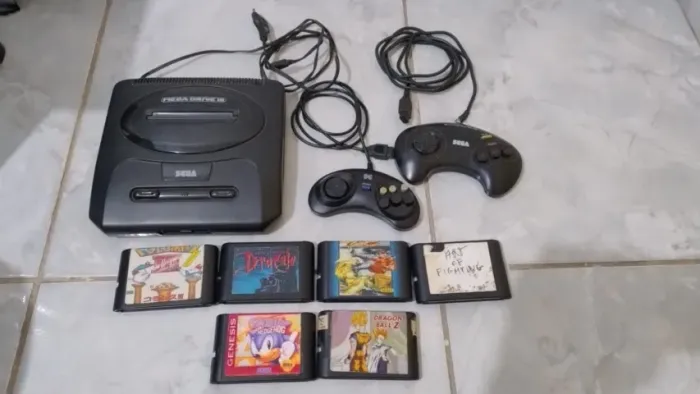 Mega Drive 3 + 6 Jogos + 2 Controles - Funcionando! * Aceito Ofertas