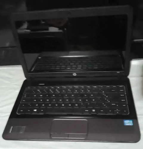 NOTEBOOK MARCA HP MODELO 1000 - LER A DESCRIÇÃO