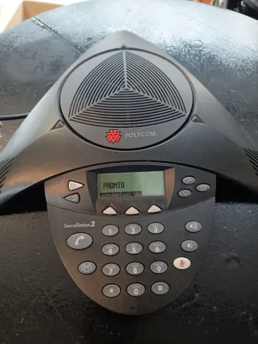 Vendo Audioconferência Soundstation2 Expansível 110v 2200-16200-011 Polycom funcionando.