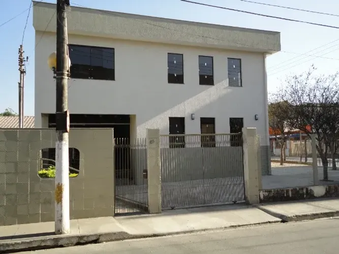 Imóveis Comerciais Centro -  1º andar 120m / 2º andar 130m (valor informado de cada andar)