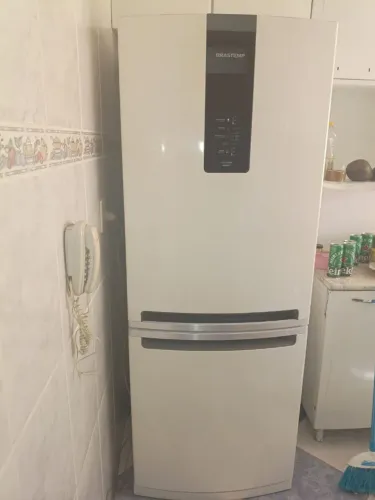 Geladeira FrostFree Inverse Brastemp