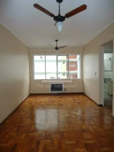 Apartamento JK amplo no Bairro Centro.