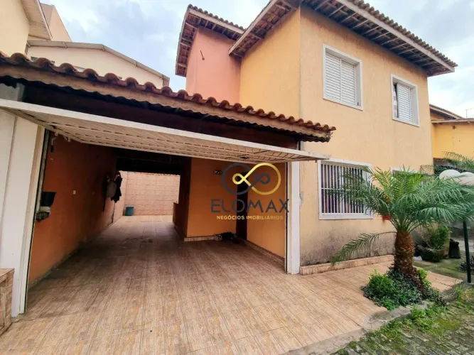 Casa à venda de condomínio Fechado - 2 quartos, 2 vagas, - Jardim Oliveira - Guarulhos.