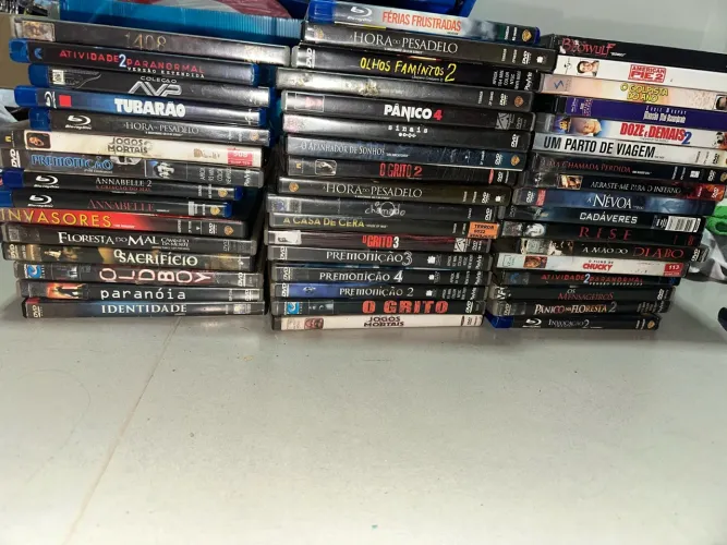 Lote DVDs e blu ray de terror,ação,comédia
