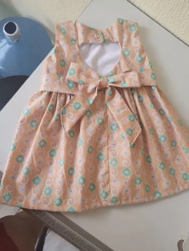 Vendo roupa infantil de 3 meses a 9 meses