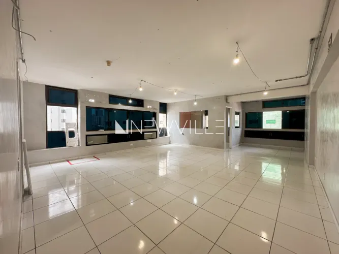 Sala comercial para alugar no Centro Empresarial Iberbras, em Boa Viagem 87m², ampla, fun