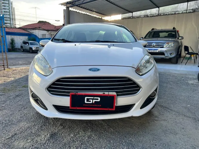 Ford Fiesta Sedan 1.6 16V Flex Aut. 2014