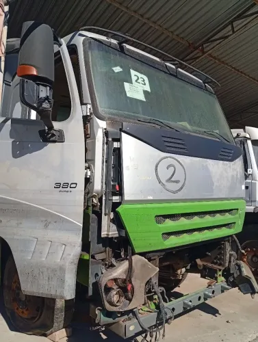 Gabine caminhão Sinotruk 