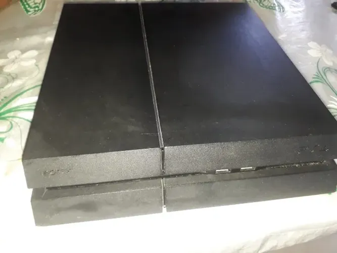 PS4