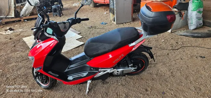 Moto elétrica voltz