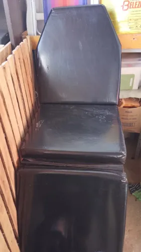 Vende maca de tatuagem ou procedimento estético 