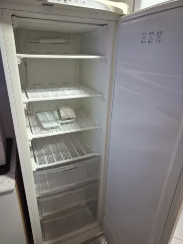 FREEZER BOSCH 320 LITROS - FUNCIONANDO PERFEITAMENTE