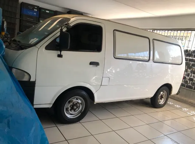 Kia Motors Besta Furgão 2.7 Diesel 2000