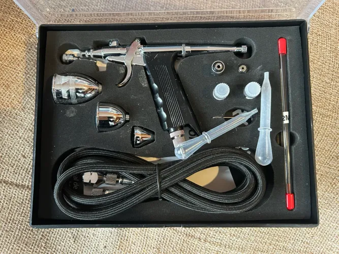 Kit de aerógrafo com gatilho, aerossol e acessórios Vonder