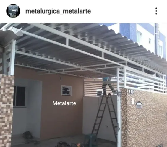 Coberta estrutura metálica coberta de policarbonato