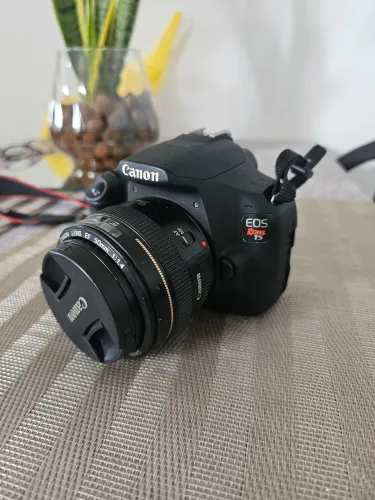 Câmera Canon T5 OPORTUNIDADE