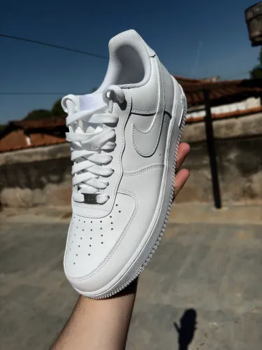 Tênis Nike masculino Air Force 1 novo 43/44