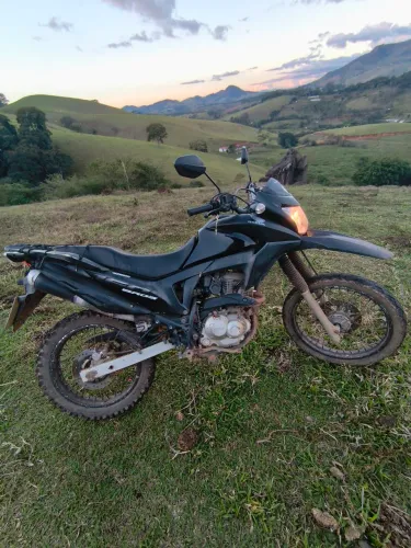 Vendo ou troco Bros 160