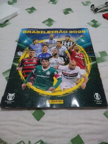 Álbum de Figurinhas Campeonato Brasileiro 2025