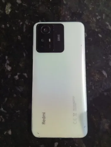 Celulares para retirada de peças