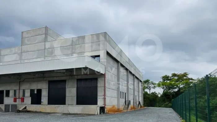 Galpão para Locação em Blumenau Itoupavazinha 1.030m² l10 m de pé-direito