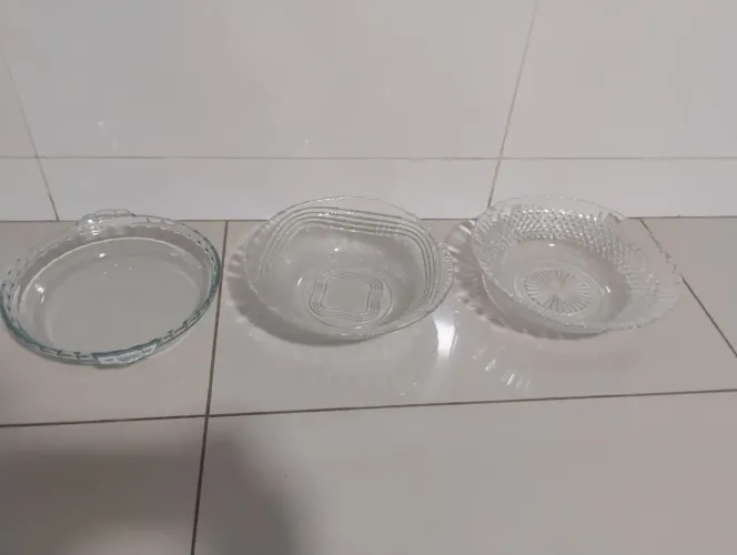 Vendo utensílios de vidro
